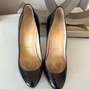 Christian Louboutin Black Patent Leather Pointed Toe Heels Pumps sz 36